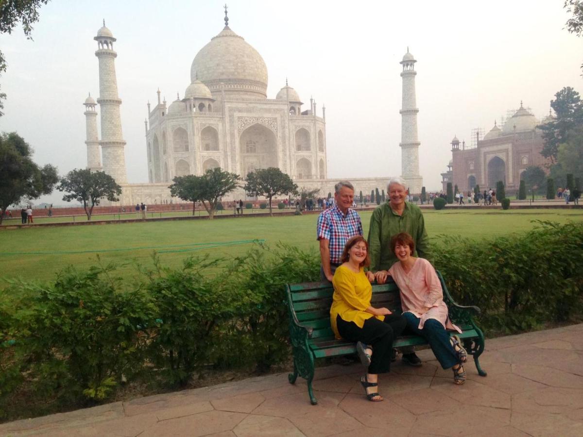 Aradhana'S Home Stay Агра Екстериор снимка