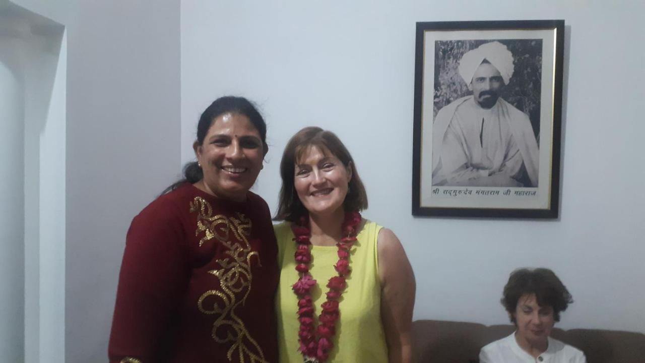 Aradhana'S Home Stay Агра Екстериор снимка